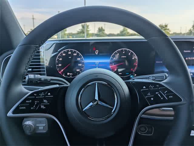 Thumbnail: 2025 Mercedes-Benz GLE - 23