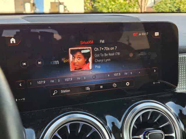 Thumbnail: 2023 Mercedes-Benz EQB - 28