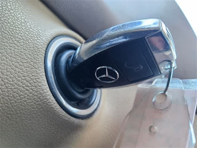 Thumbnail: 2011 Mercedes-Benz M-Class - 35