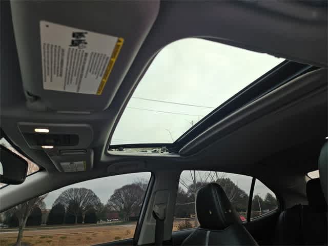 Thumbnail: 2024 Toyota Camry - 18