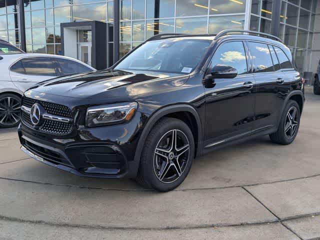 Thumbnail: 2026 Mercedes-Benz GLB - 4