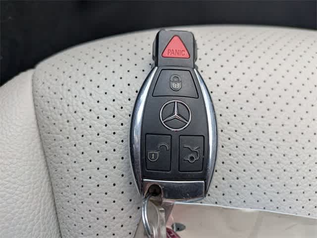 Thumbnail: 2015 Mercedes-Benz C-Class - 28