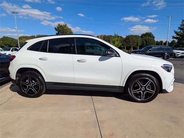 Thumbnail: 2025 Mercedes-Benz GLA - 9