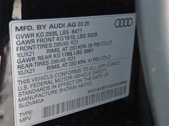 Thumbnail: 2025 Audi Q8 - 37