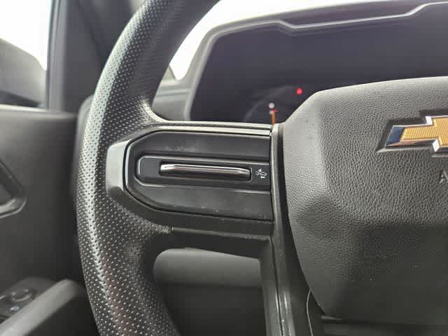 Thumbnail: 2023 Chevrolet Colorado - 23