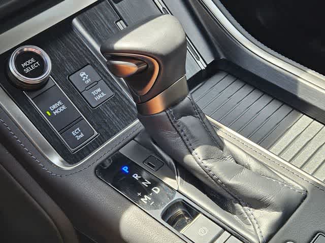 Thumbnail: 2024 Lexus GX - 34