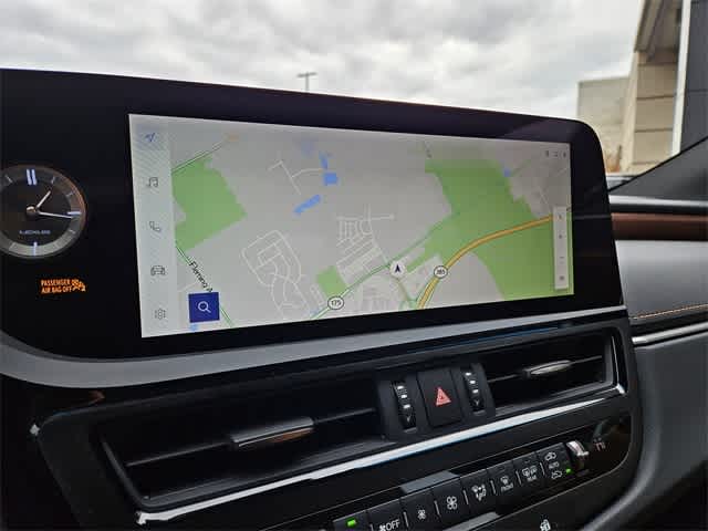 Thumbnail: 2024 Lexus ES - 30