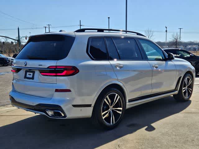 Thumbnail: 2025 BMW X7 - 8
