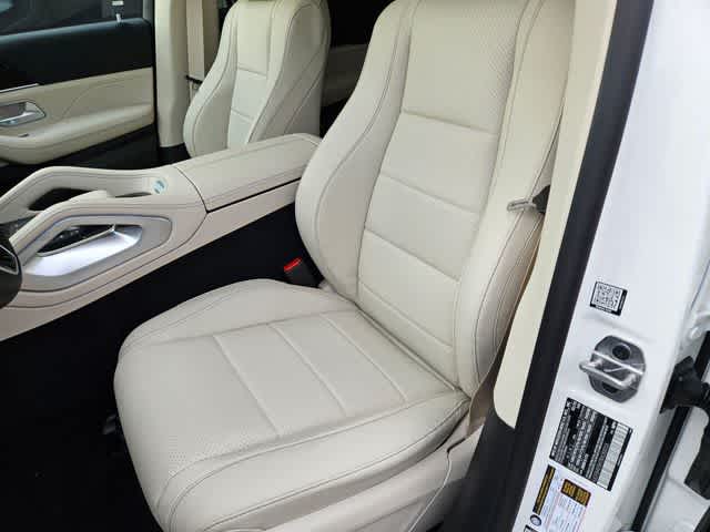 Thumbnail: 2026 Mercedes-Benz GLE - 15