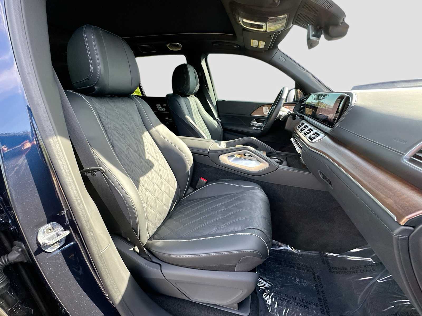 Thumbnail: 2024 Mercedes-Benz GLS - 31