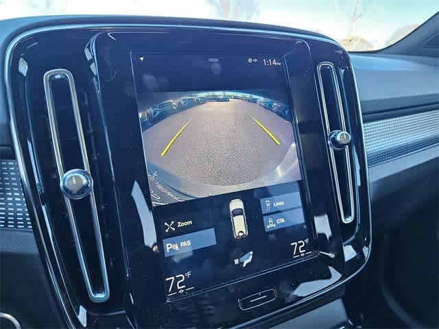 Thumbnail: 2020 Volvo XC40 - 31