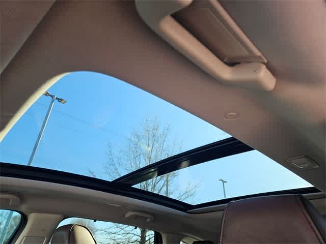 Thumbnail: 2022 Acura MDX - 19