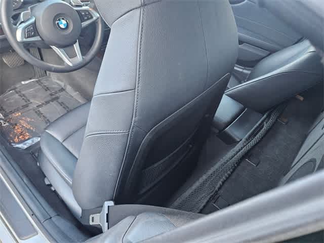 Thumbnail: 2010 BMW Z4 - 27