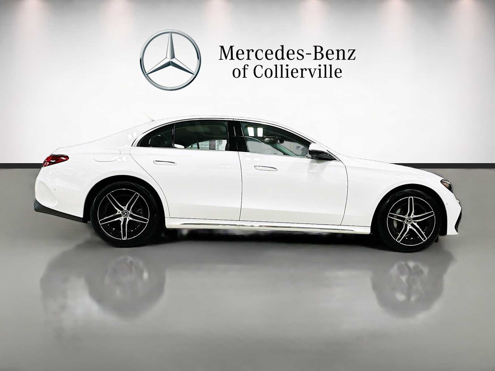 Thumbnail: 2026 Mercedes-Benz E-Class - 4