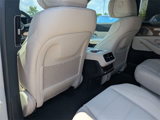 Thumbnail: 2025 Mercedes-Benz GLS - 17