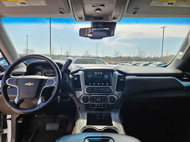 Thumbnail: 2015 Chevrolet Suburban - 18