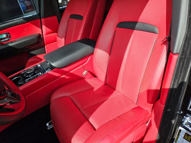 Thumbnail: 2023 Rolls-Royce Cullinan - 16