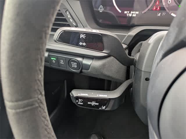 Thumbnail: 2025 Porsche 911 - 26