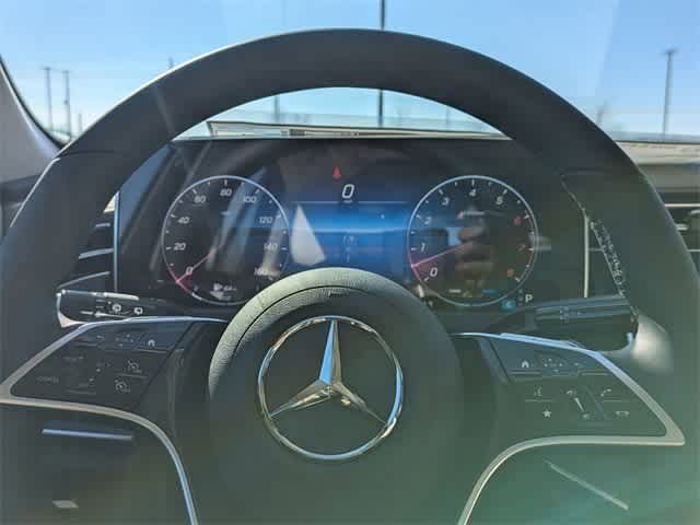 Thumbnail: 2025 Mercedes-Benz E-Class - 17