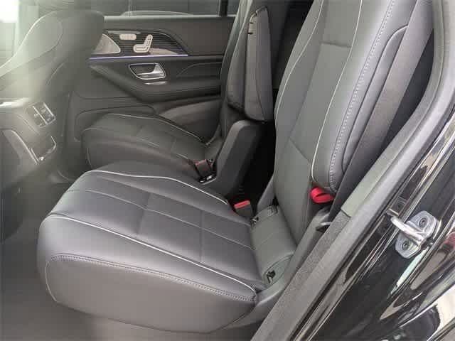 Thumbnail: 2025 Mercedes-Benz GLS - 5