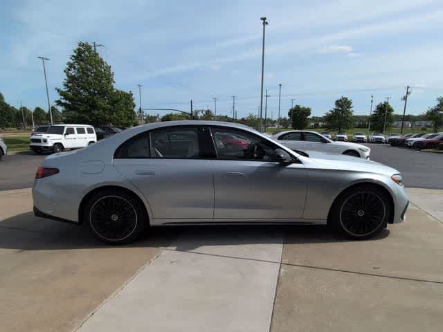 Thumbnail: 2026 Mercedes-Benz E-Class - 7
