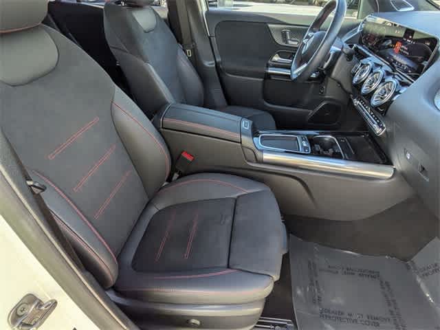 Thumbnail: 2025 Mercedes-Benz GLA - 23