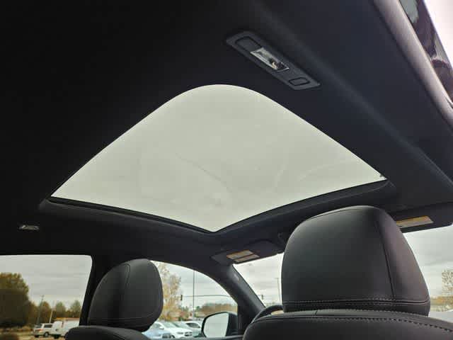 Thumbnail: 2026 Mercedes-Benz GLE - 22