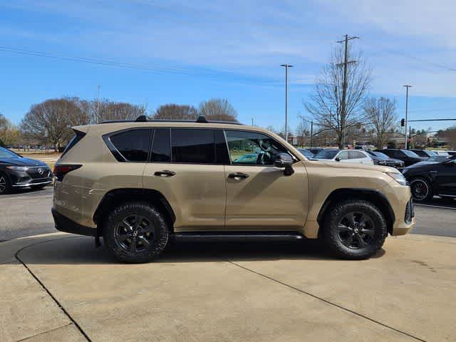 Thumbnail: 2025 Lexus LX - 10