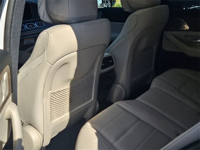 Thumbnail: 2026 Mercedes-Benz GLE - 18