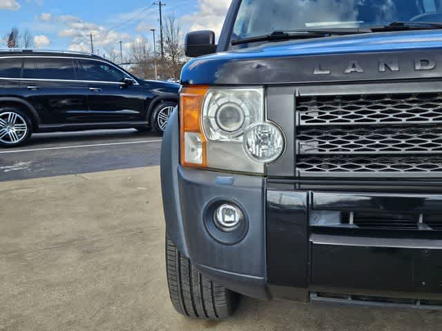 Thumbnail: 2005 Land Rover LR3 - 11