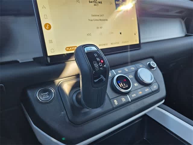 Thumbnail: 2025 Land Rover Defender - 34