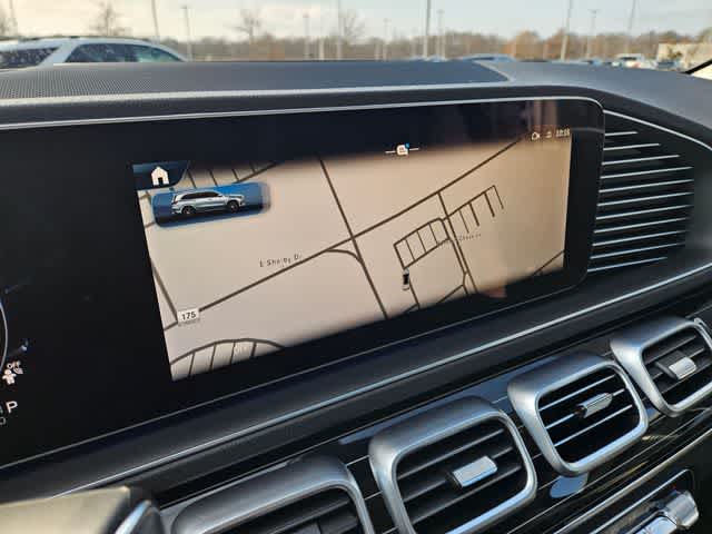 Thumbnail: 2026 Mercedes-Benz GLS - 30