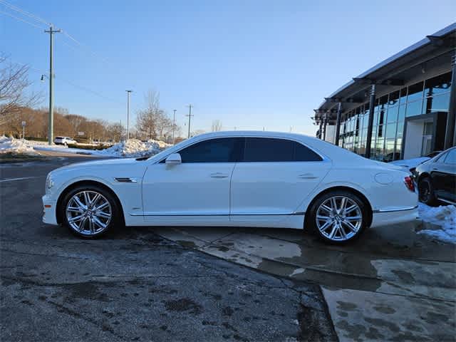 Thumbnail: 2022 Bentley Flying Spur - 5