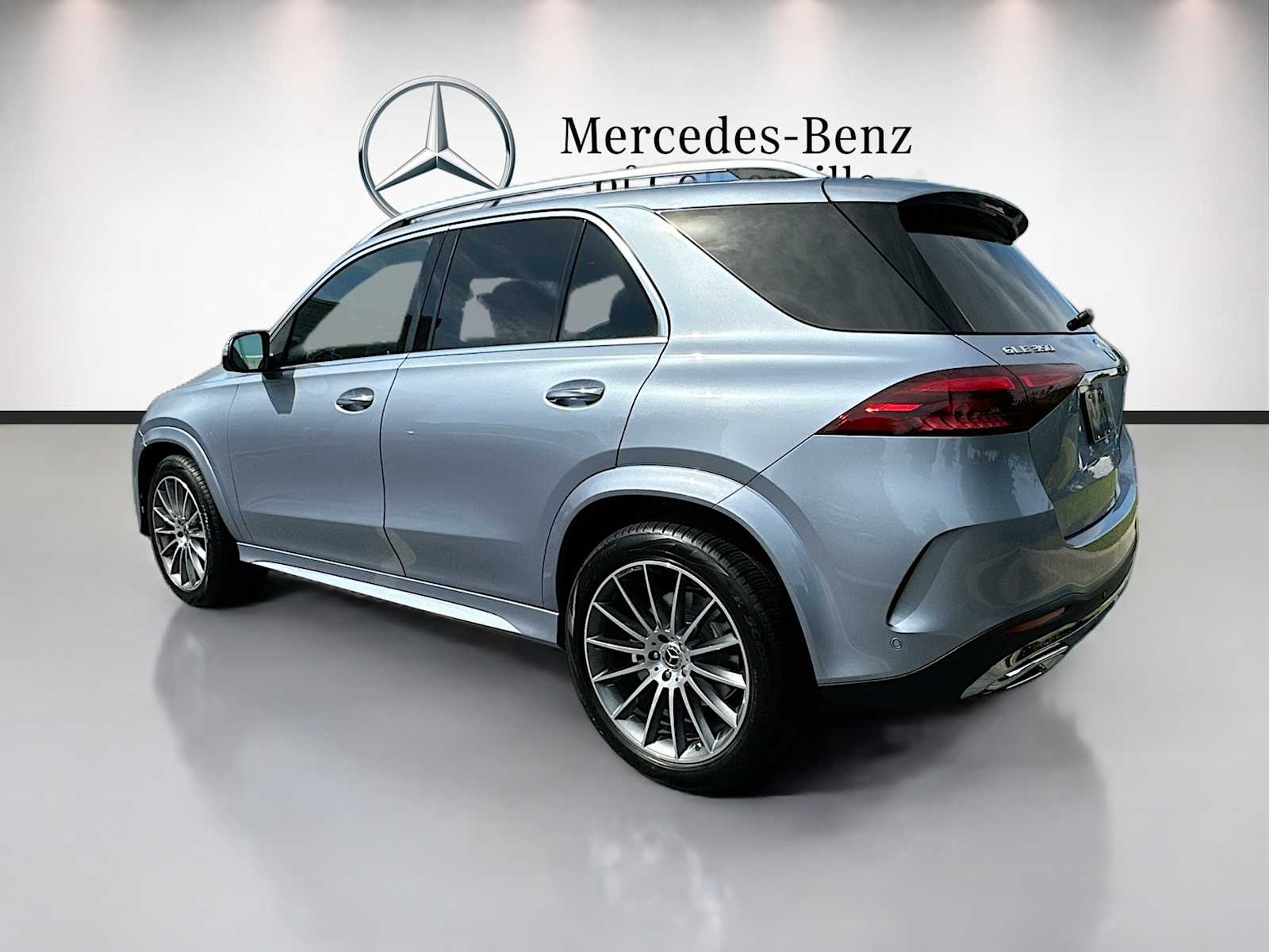 Thumbnail: 2026 Mercedes-Benz GLE - 7