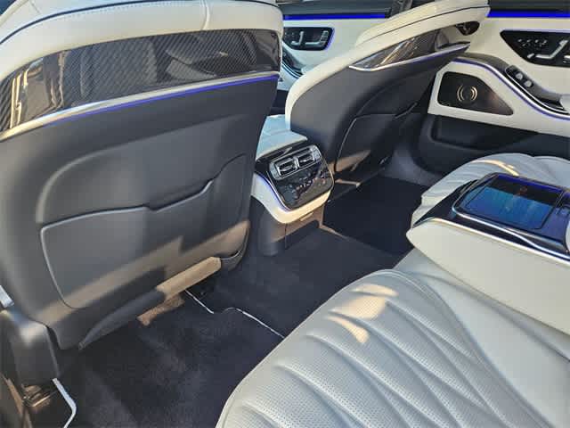Thumbnail: 2025 Mercedes-Benz S-Class - 20