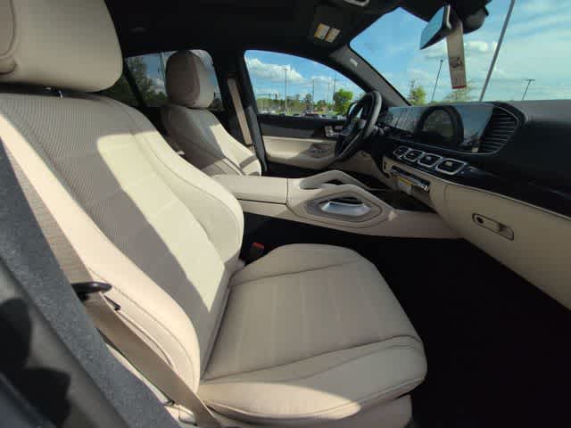 Thumbnail: 2026 Mercedes-Benz GLE - 21