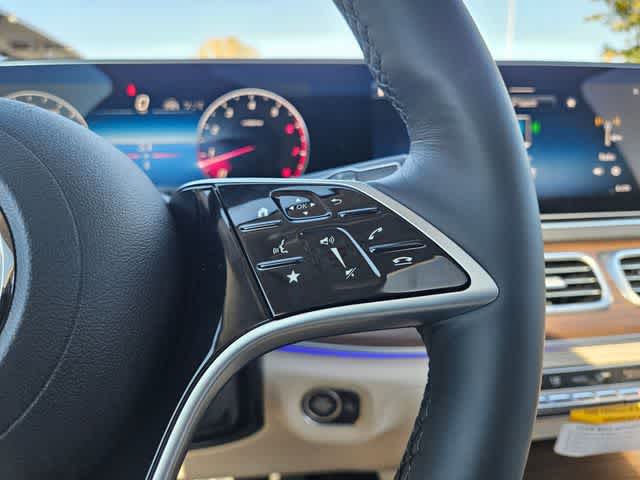 Thumbnail: 2026 Mercedes-Benz GLE - 25