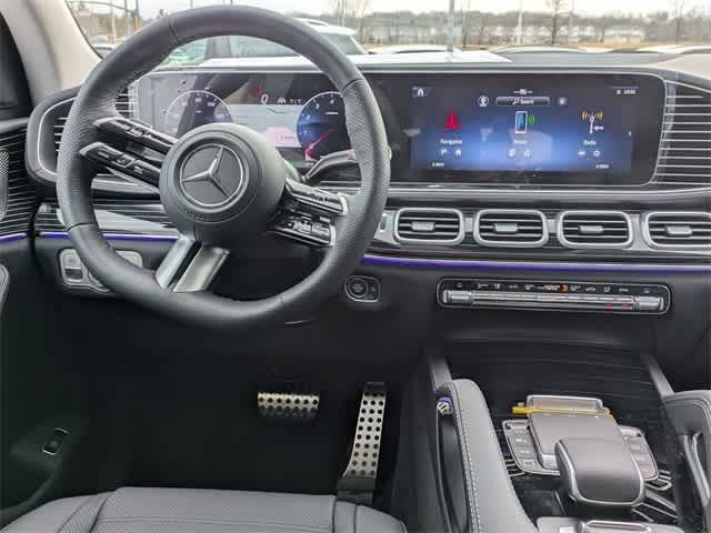 Thumbnail: 2025 Mercedes-Benz GLS - 3