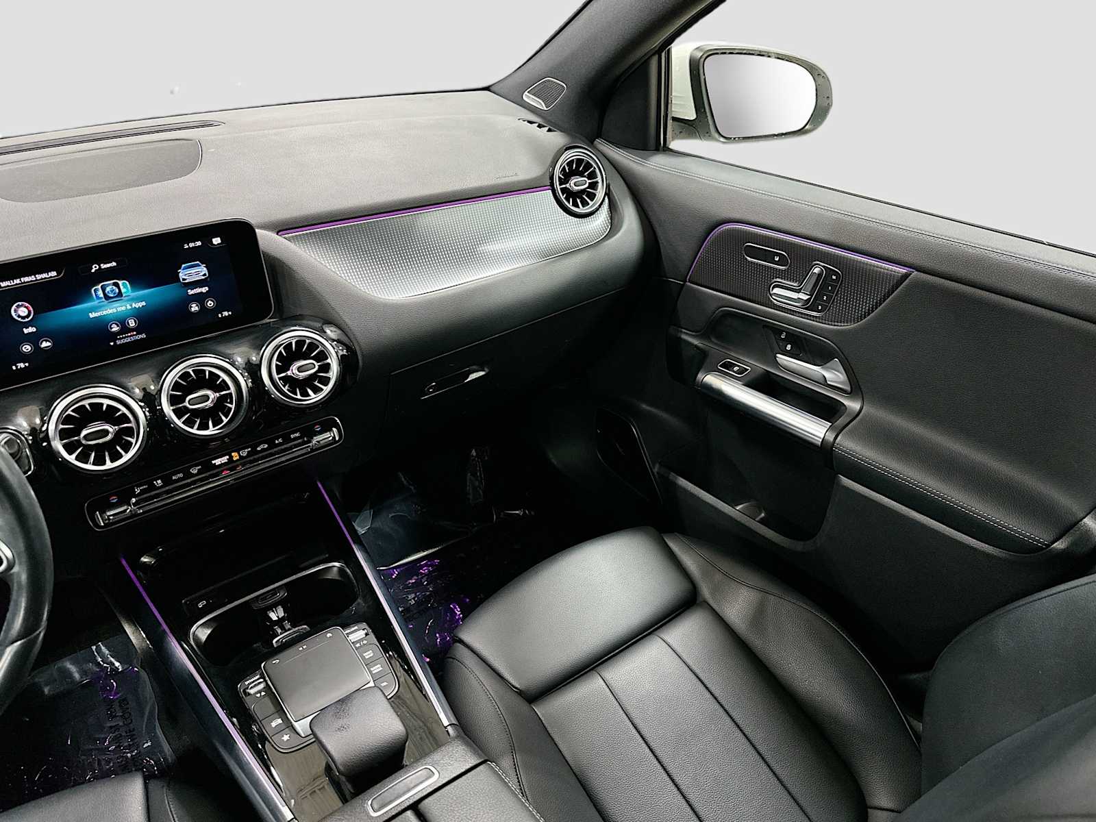 Thumbnail: 2021 Mercedes-Benz GLA - 23