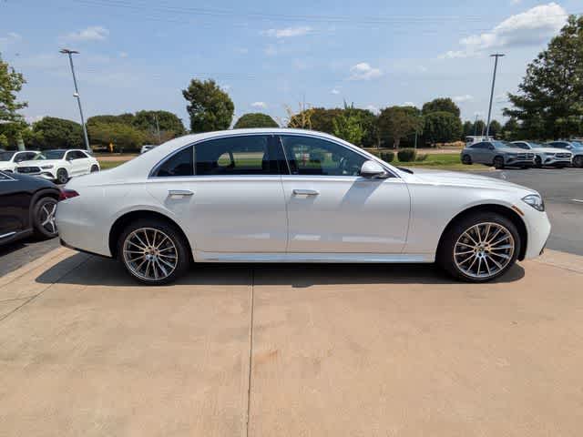 Thumbnail: 2026 Mercedes-Benz S-Class - 10