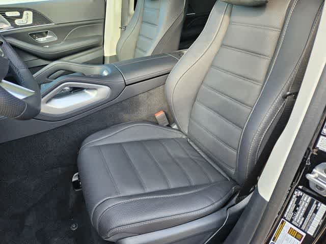 Thumbnail: 2026 Mercedes-Benz GLS - 15