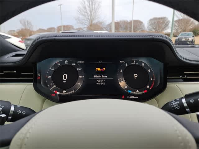 Thumbnail: 2025 Land Rover Range Rover - 36