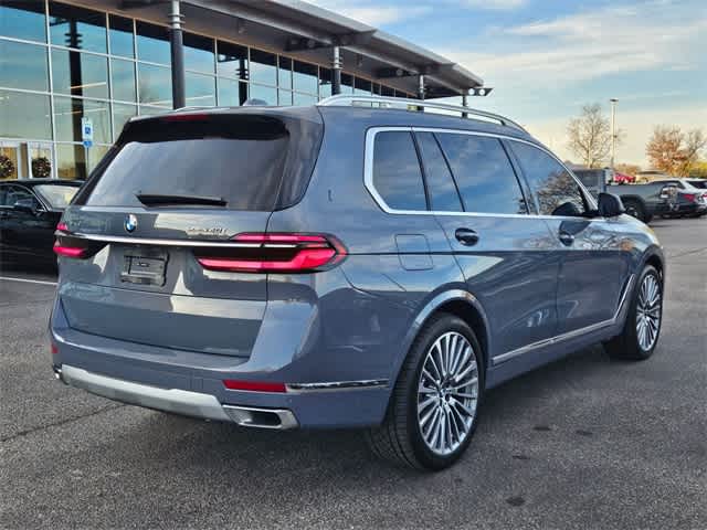Thumbnail: 2024 BMW X7 - 13