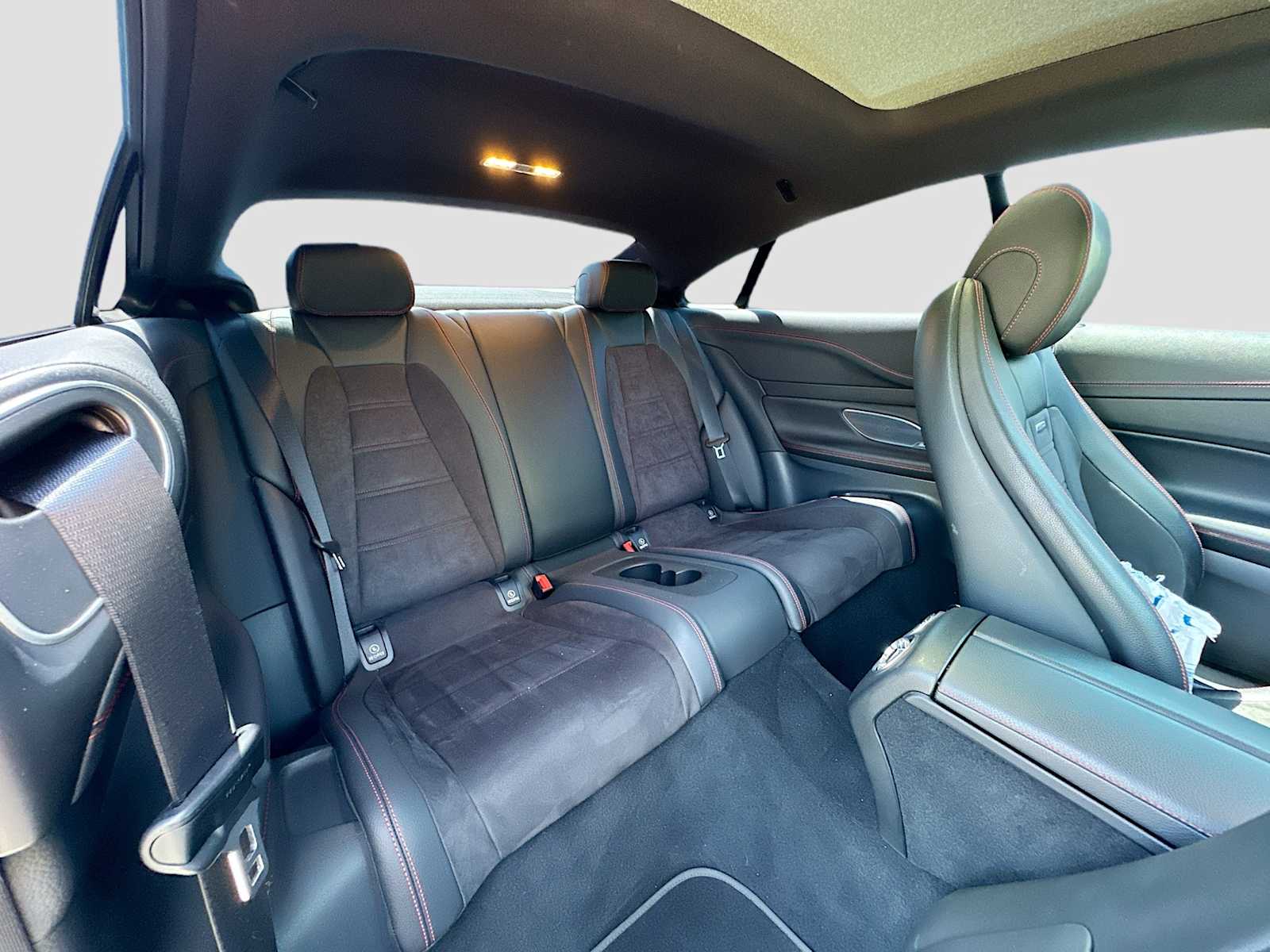 Thumbnail: 2021 Mercedes-Benz E-Class - 28