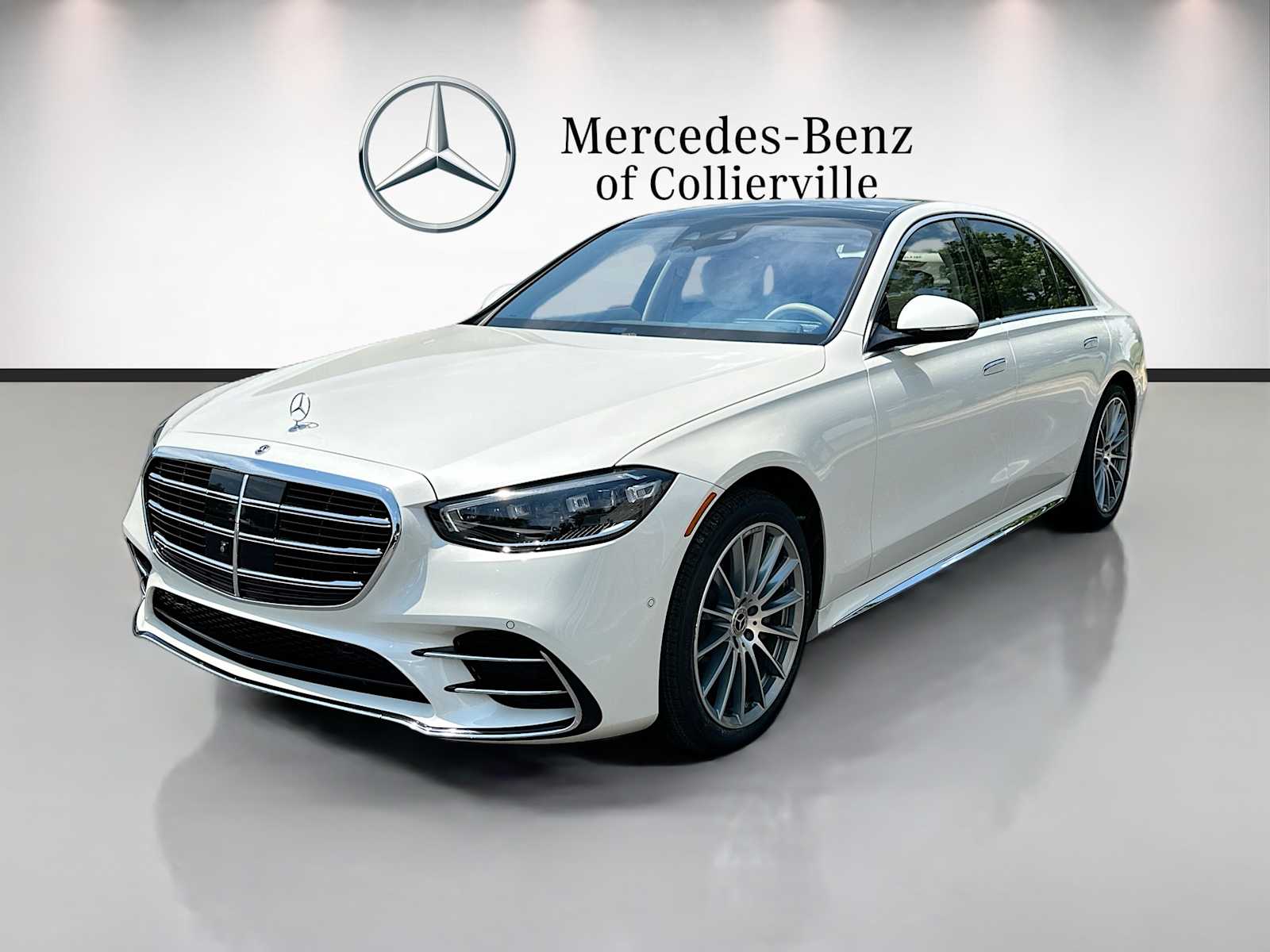 Thumbnail: 2023 Mercedes-Benz S-Class - 1