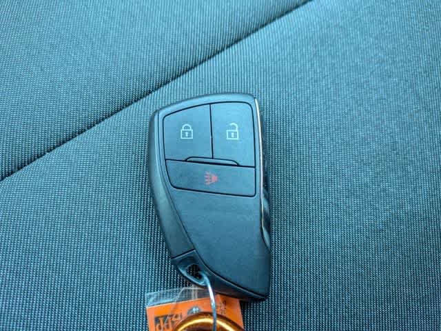 Thumbnail: 2024 Chevrolet Colorado - 31