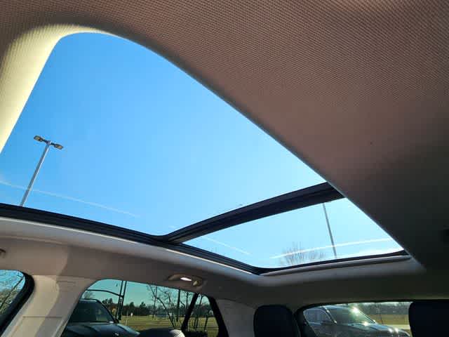 Thumbnail: 2023 Buick Envision - 16