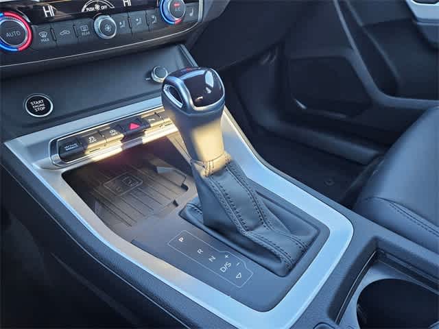 Thumbnail: 2025 Audi Q3 - 31