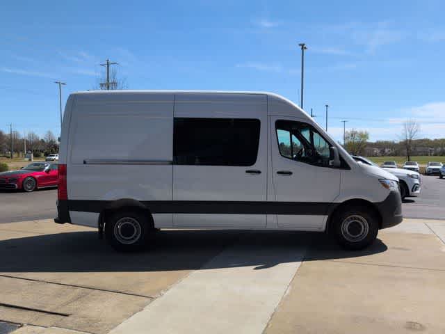 Thumbnail: 2026 Mercedes-Benz Sprinter - 7