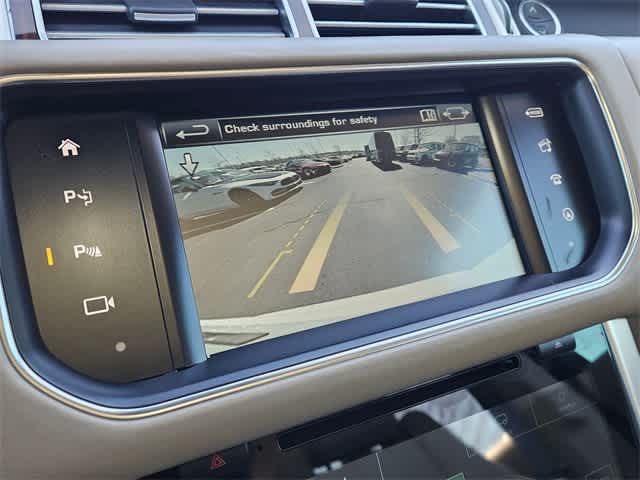 Thumbnail: 2016 Land Rover Range Rover - 31